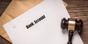 وکیل بانکی