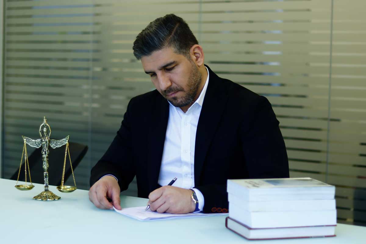 دعاوی بانکی با محمد عالی خانی